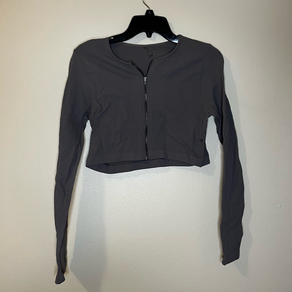 GARAGE Zip Up Long Sleeve Top